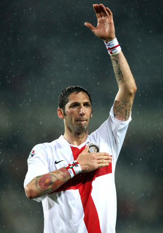 恩迪卡：我们对自己不满，我们输给了一个原以为能赢的对手（恩迪卡：对自身表现不满，本以为能赢的对手却让我们失利）