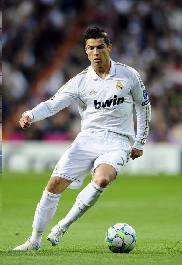 马竞客场成绩不佳引质疑 西蒙尼霸气回应：我们在诺坎普的表现很好（客场战绩欠佳惹质疑，西蒙尼强硬回应：我们在诺坎普踢得不错）