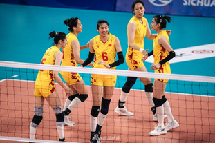 NBA焦点战：凯尔特人主场逆转猛龙,（NBA重磅对决：凯尔特人主场上演逆转击败猛龙）