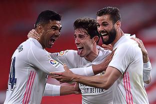 徐阳：邵佳一的融合与沟通能力强；希望更多年轻教练挺身而出（徐阳称邵佳一融合与沟通出色，盼更多年轻教练挺身而出）