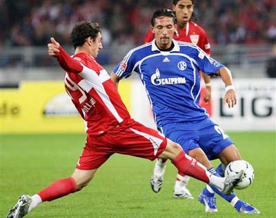 斯帕莱蒂：伊尔迪兹续约不归我管；若国家队需要愿意提供帮助（斯帕莱蒂：伊尔迪兹续约与我无关；若国家队需要，我乐于提供协助）