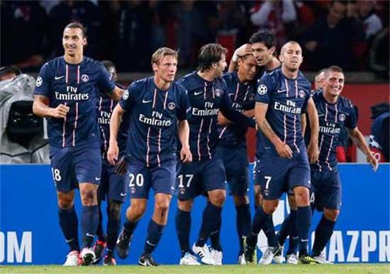 FM26逆天Bug，外场球员“闪现”至门前挡出对方主罚的点球（FM26爆出离谱Bug：外场球员瞬移到门前封堵对方点球）