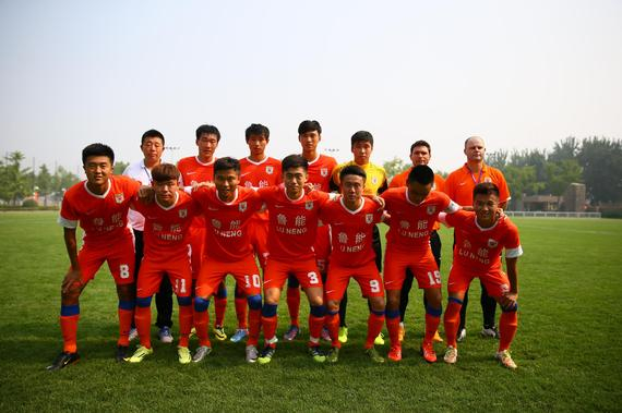 21世纪戴帽的巴萨球员：梅西48次断档领先，莱万4次跻身前五（21世纪巴萨帽子戏法榜：梅西48次领跑，莱万4次跻身前五）