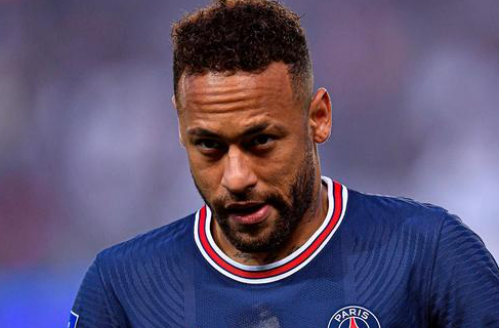 施洛特贝克：当灯光亮起、多特的主场沸腾时，我们很难被击败（施洛特贝克：灯光亮起、多特主场沸腾之时，对手很难战胜我们）